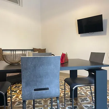 Maioliche Aparthotel *